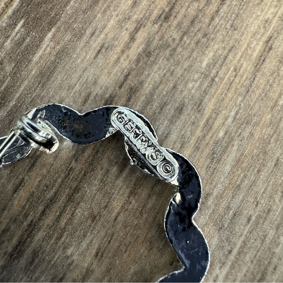 Vintage Gerry’s Silver Brooch Pin - Picture 4 of 8